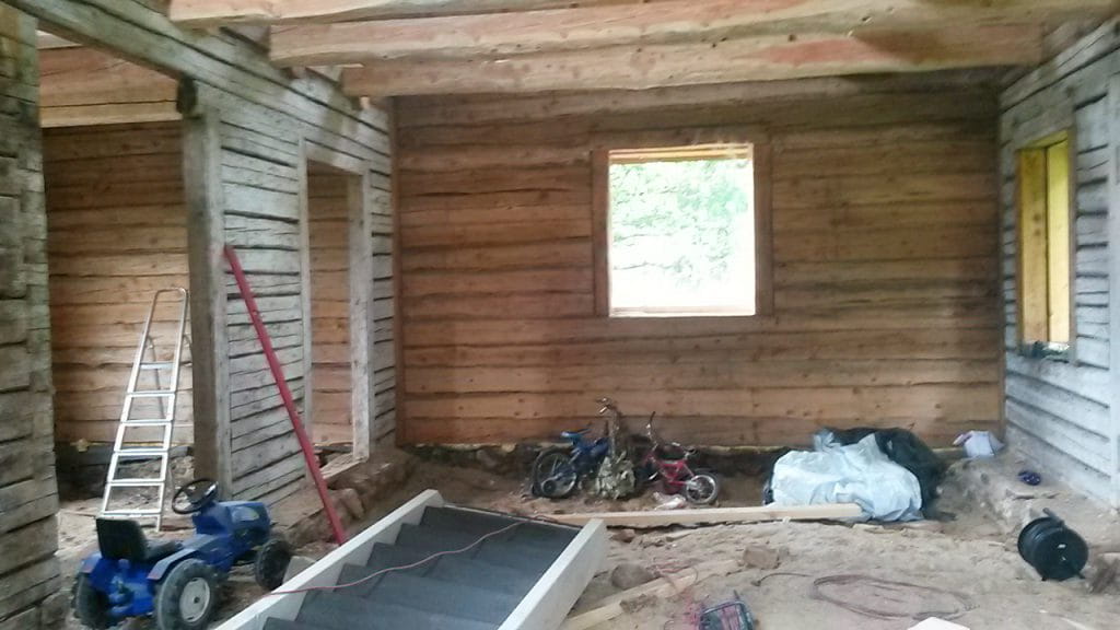 akna ümbrus enne puhastamist