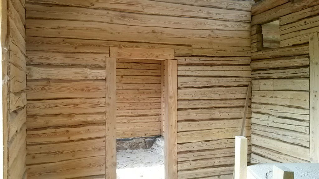 soodapritsiga töödeldud siseseinad